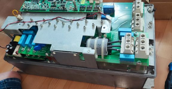 Sửa Chữa Biến Tần ABB ACS800 (22kW & 5.5kW) Hệ Thống Nén Bùn Đức Tại Đồng Tháp